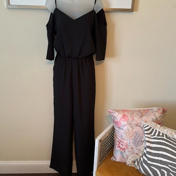 Gianni Bini Xs black jumpsuit. - Picture 1 of 6